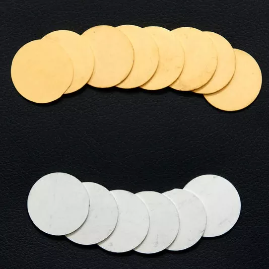 Tranches avec barrières de diffusion Tranches avec barrières de diffusion